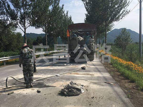 公路安全守护者庆昌公路全链条服务赋能道路工程！